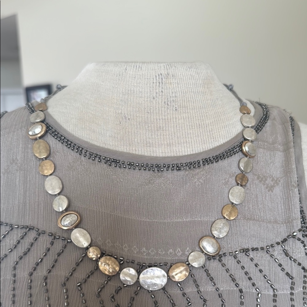 Elegant mixed metal Gold and Silver adjustable Necklace